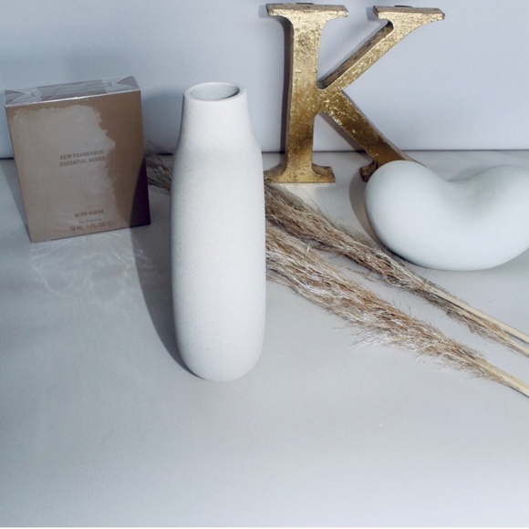 DECOR Circular Stonewear Vase - Picture 2 of 4